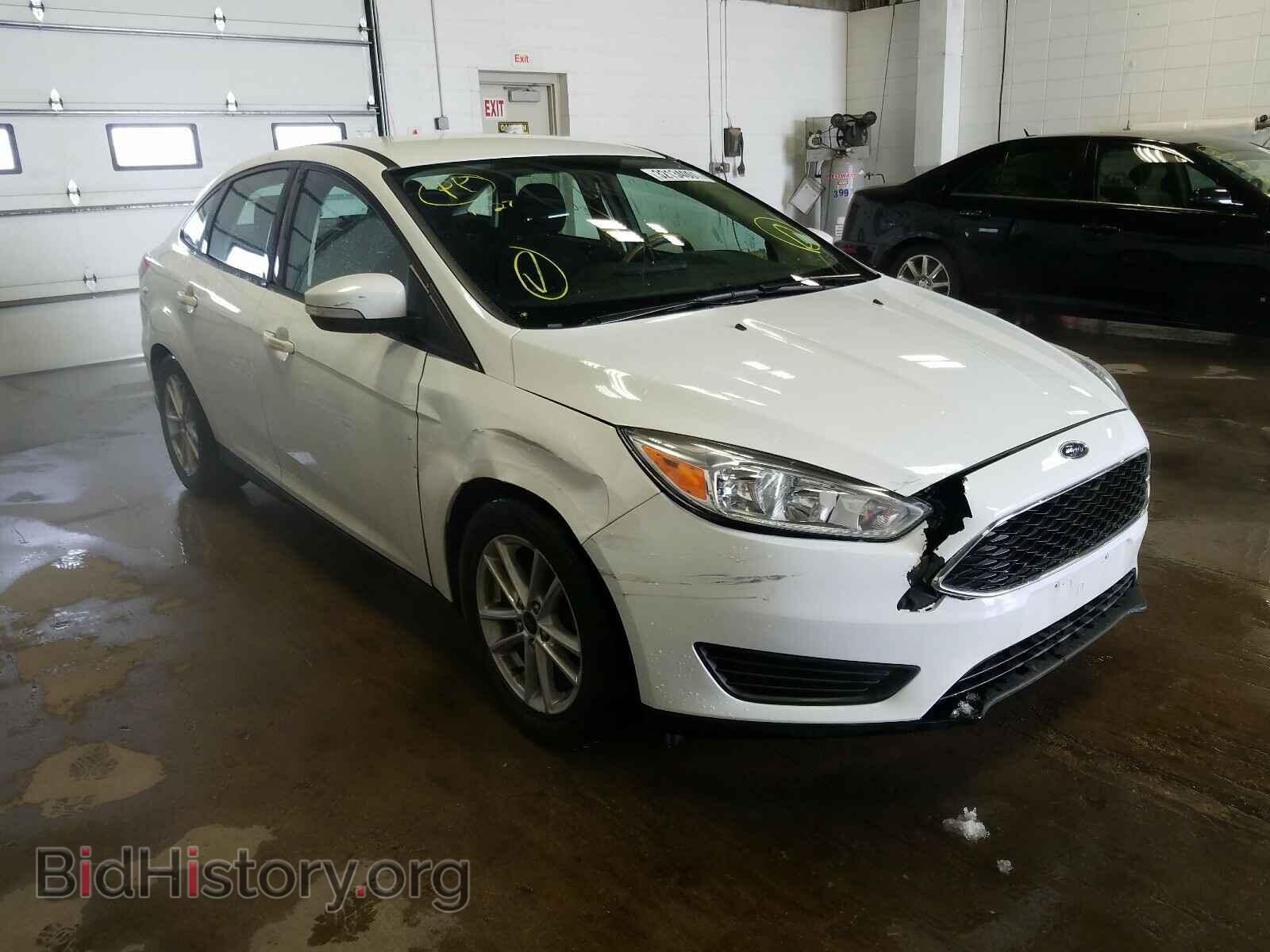 Photo 1FADP3F27HL300318 - FORD FOCUS 2017