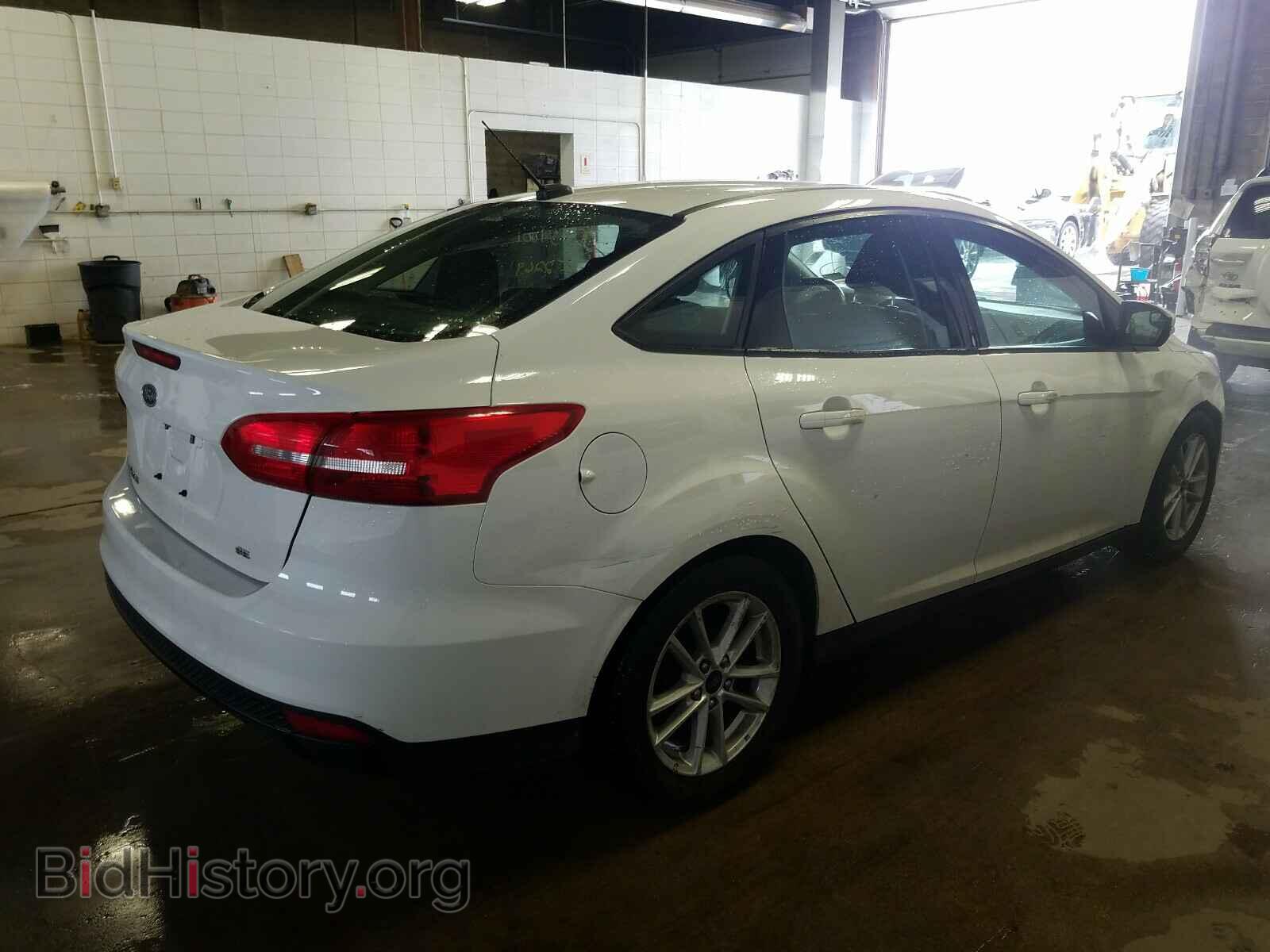 2017 FORD FOCUS - VIN: 1FADP3F27HL300318 - Фото 4