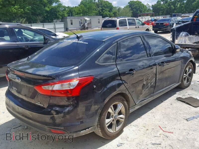 2014 Ford FOCUS SE (VIN 1FADP3F20EL345614) — фото 4 из 10