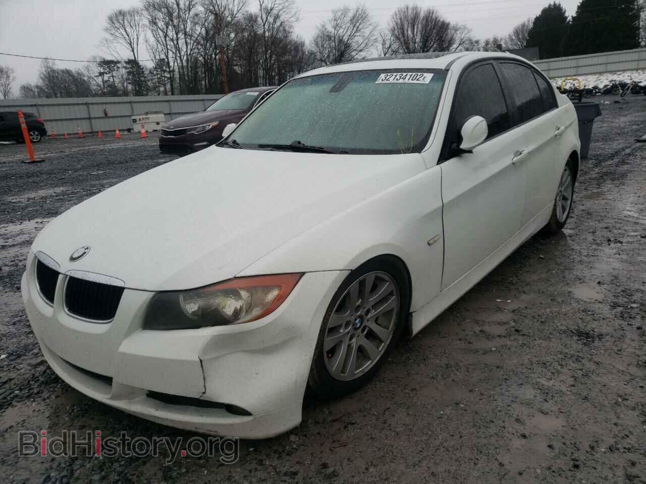 2007 BMW 3 SERIES - VIN: WBAVA33587P140887 - Фото 2