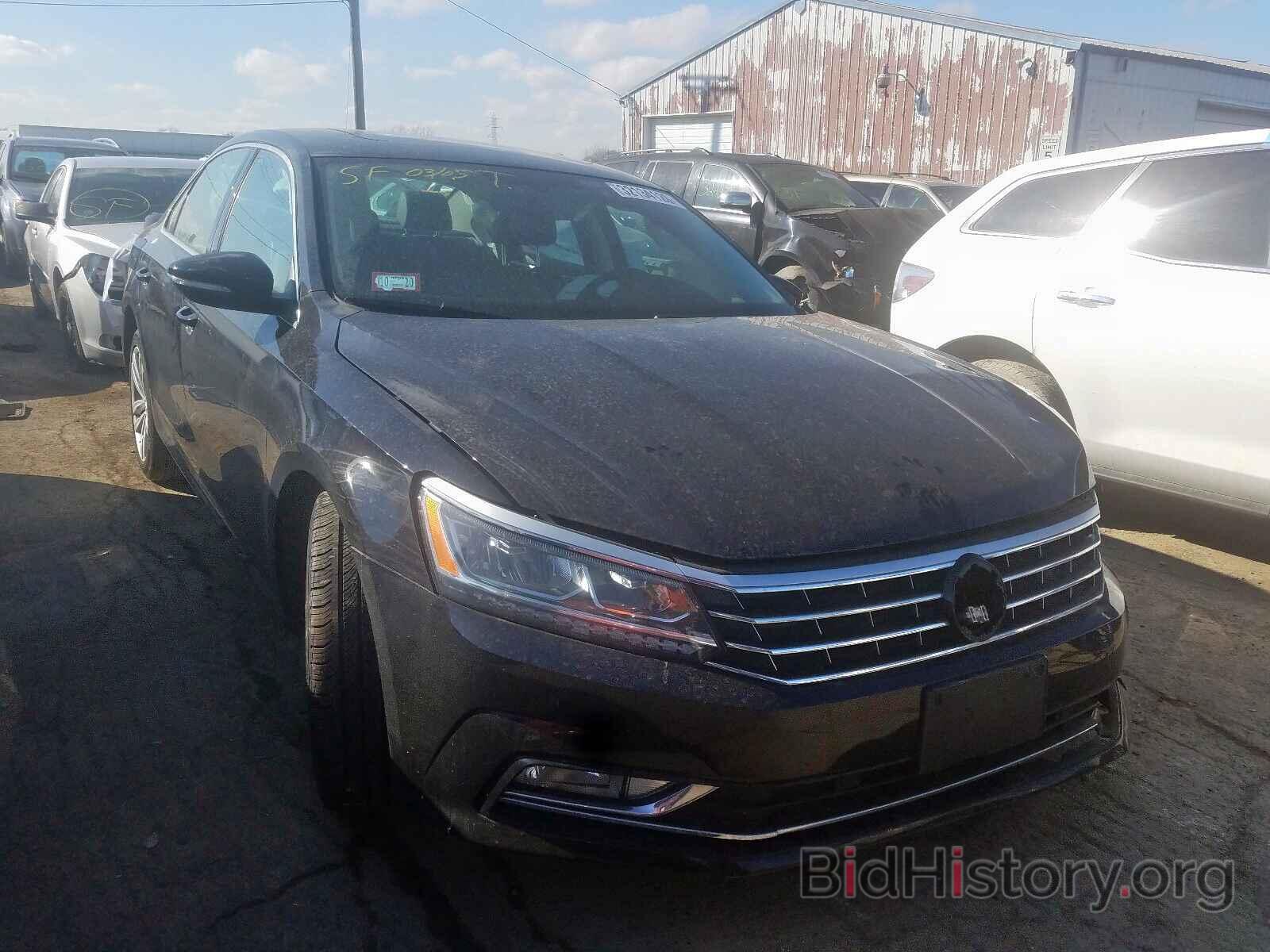 Фотография 1VWBA7A33JC000885 - VOLKSWAGEN PASSAT 2018