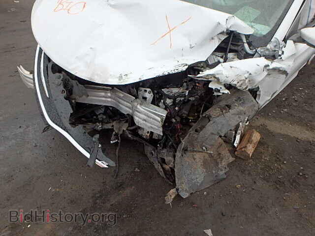 2015 CHRYSLER 200 - VIN: 1C3CCCAB6FN667399 - Фото 9