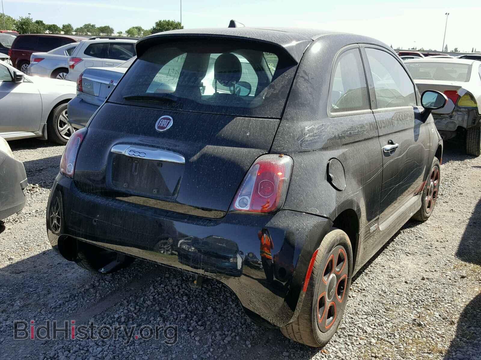 2017 FIAT 500 - VIN: 3C3CFFGE1HT565697 - Фото 4