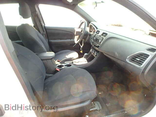 2013 CHRYSLER 200 - VIN: 1C3CCBABXDN705630 - Фото 5