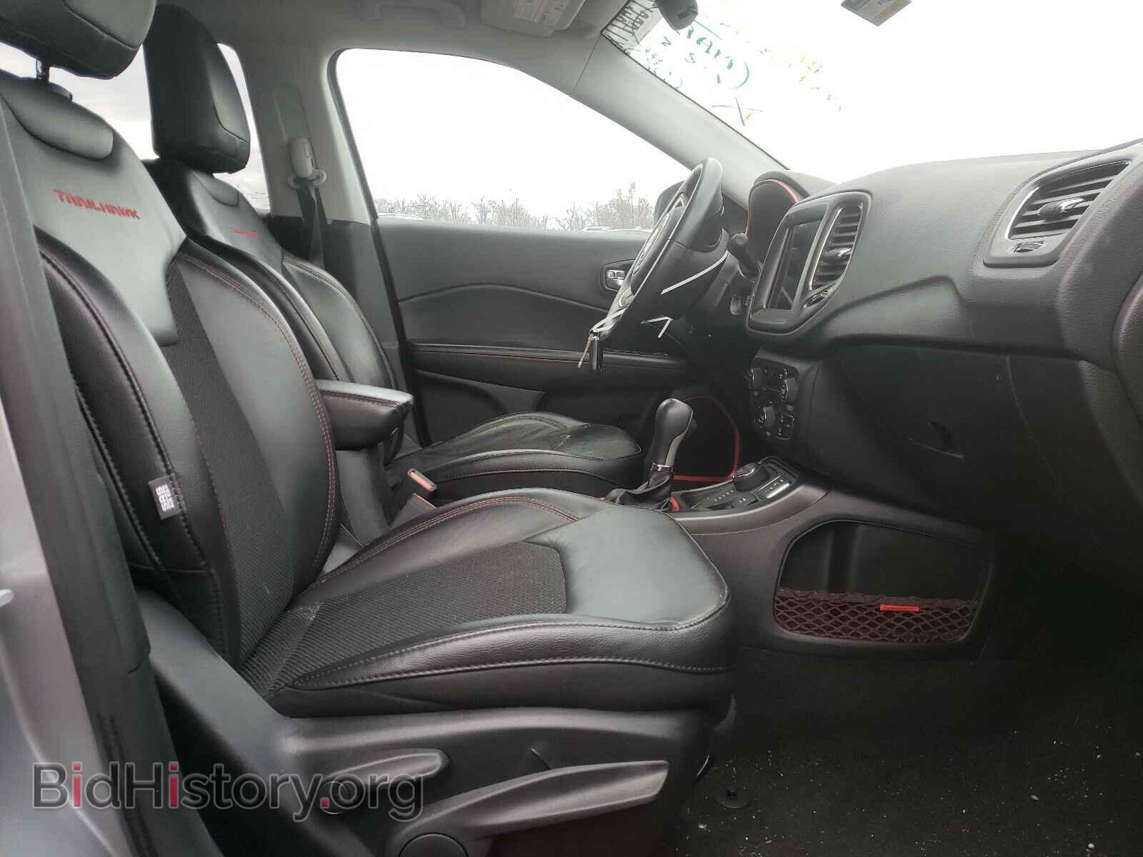 2019 JEEP COMPASS - VIN: 3C4NJDDB8KT722523 - Фото 5