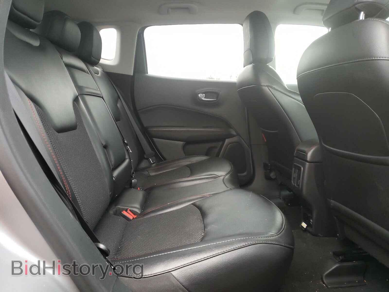 2019 JEEP COMPASS - VIN: 3C4NJDDB8KT722523 - Фото 6