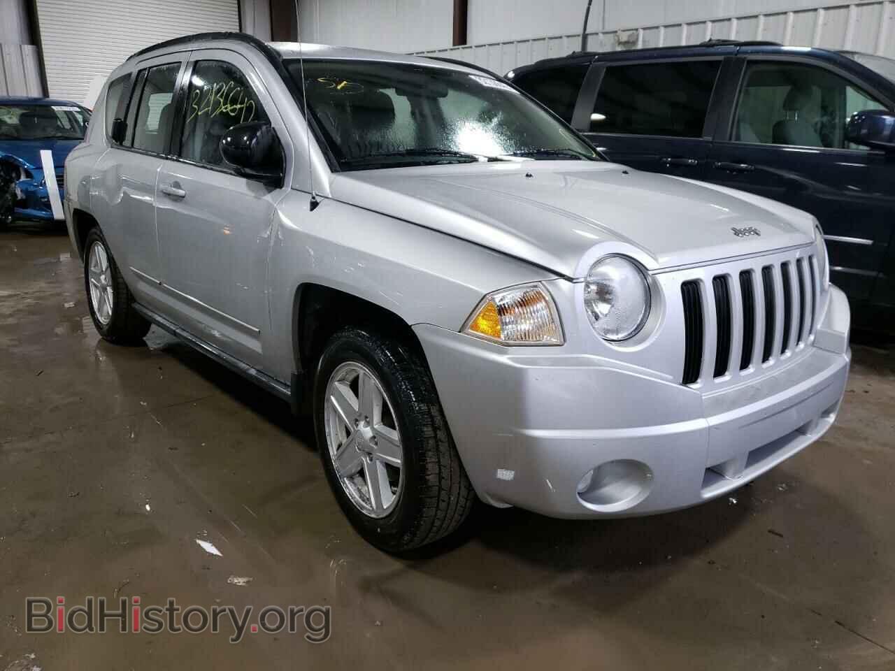 Photo 1J4NF4FB1AD591514 - JEEP COMPASS 2010