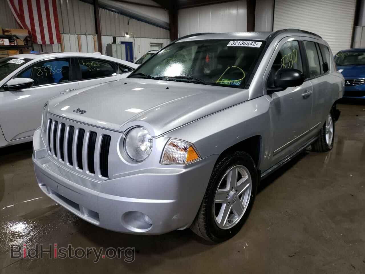 2010 JEEP COMPASS - VIN: 1J4NF4FB1AD591514 - Фото 2