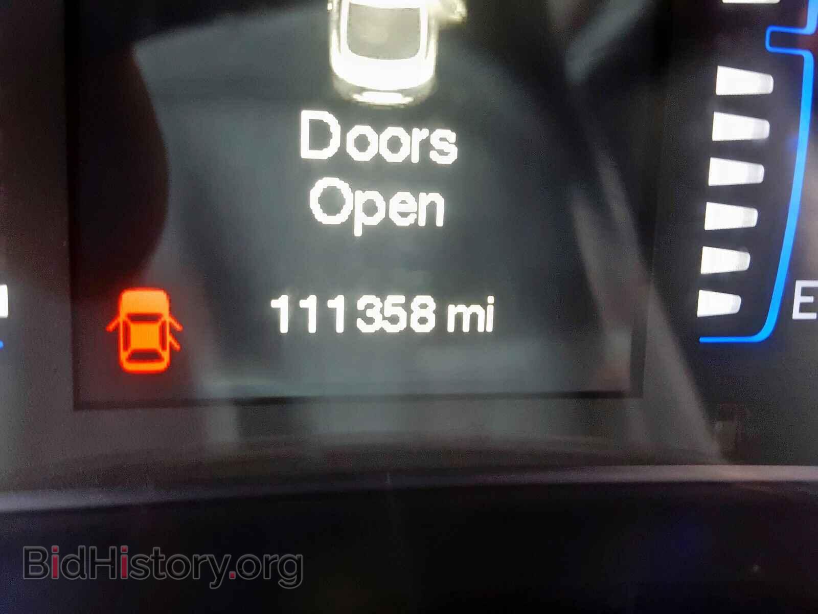 2015 CHRYSLER 200 - VIN: 1C3CCCAB5FN687871 - Фото 8