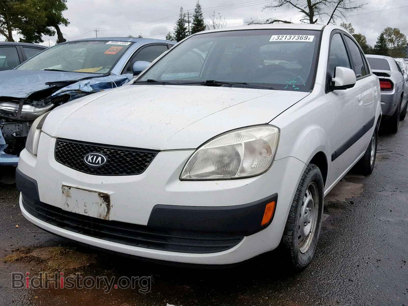 2007 KIA RIO BASE - VIN: KNADE123076188295 - Фото 2