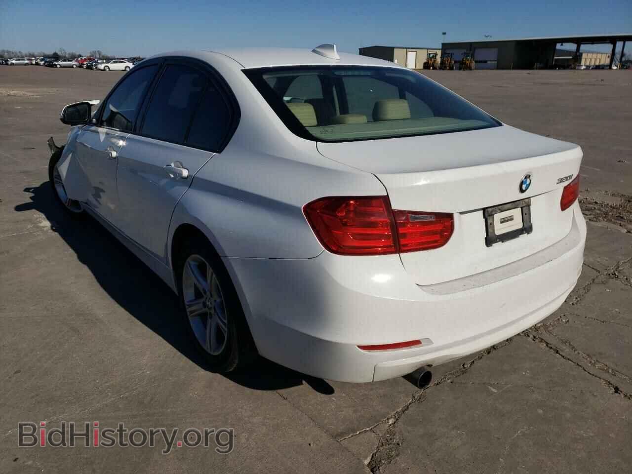 2015 BMW 3 SERIES - VIN: WBA3B1G57FNT04658 - Фото 3