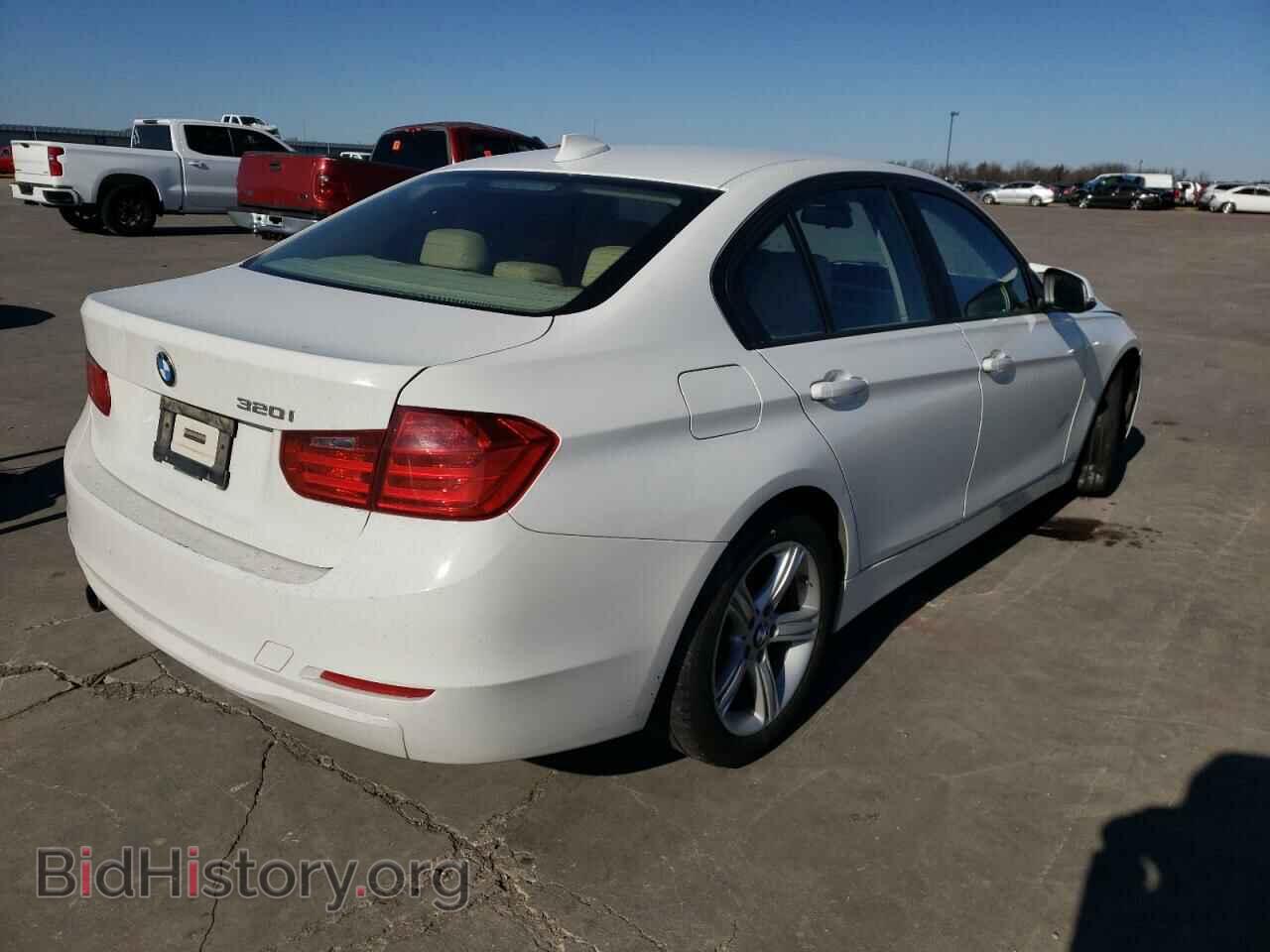 2015 BMW 3 SERIES - VIN: WBA3B1G57FNT04658 - Фото 4