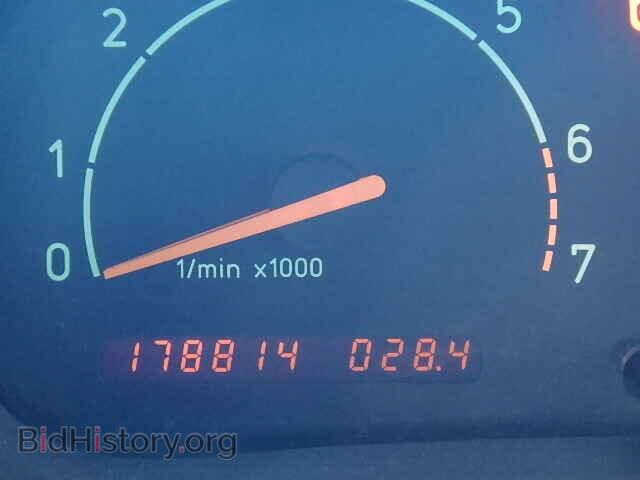 2000 SAAB 9 3 - VIN: YS3DF55K3Y2017701 - Photo 8