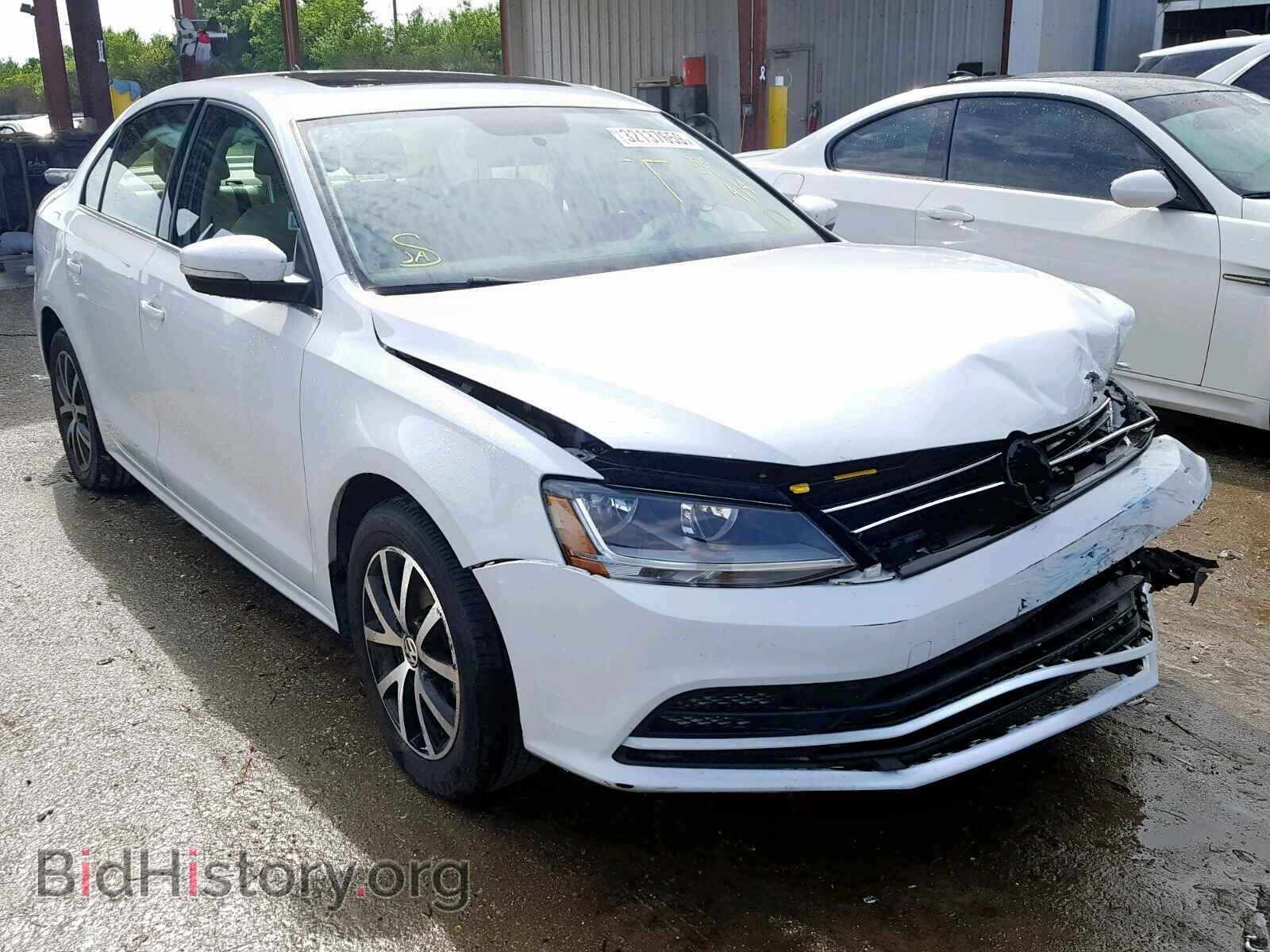Фотография 3VWDB7AJ1HM380256 - VOLKSWAGEN JETTA 2017