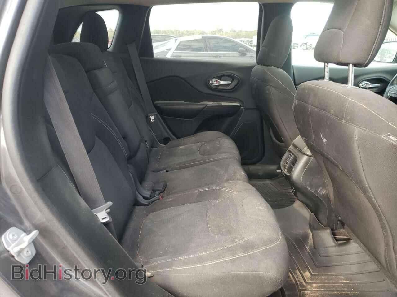 2016 JEEP CHEROKEE - VIN: 1C4PJLCS2GW248395 - Фото 6