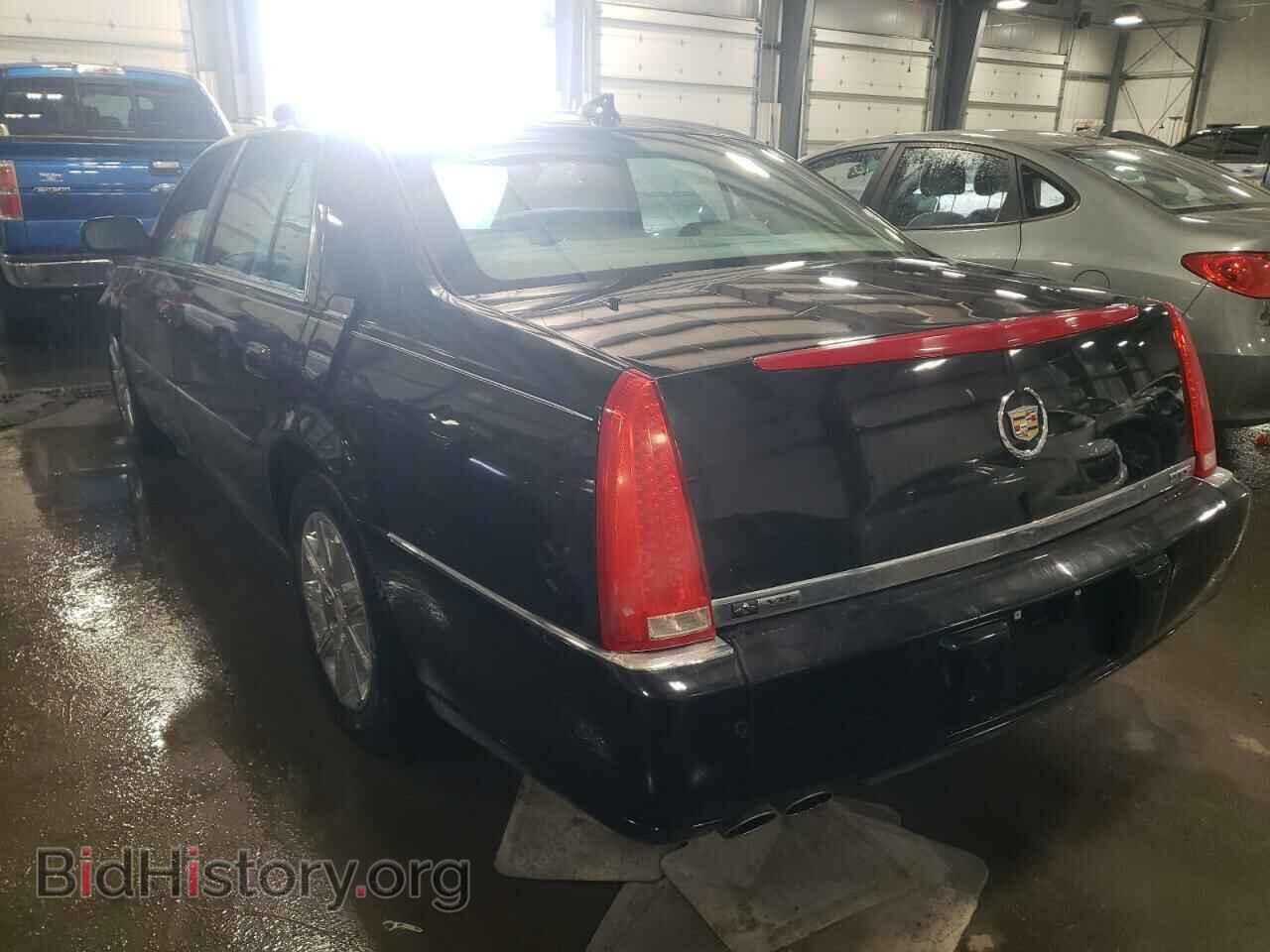 2011 CADILLAC DTS - VIN: 1G6KD5E61BU123828 - Фото 3