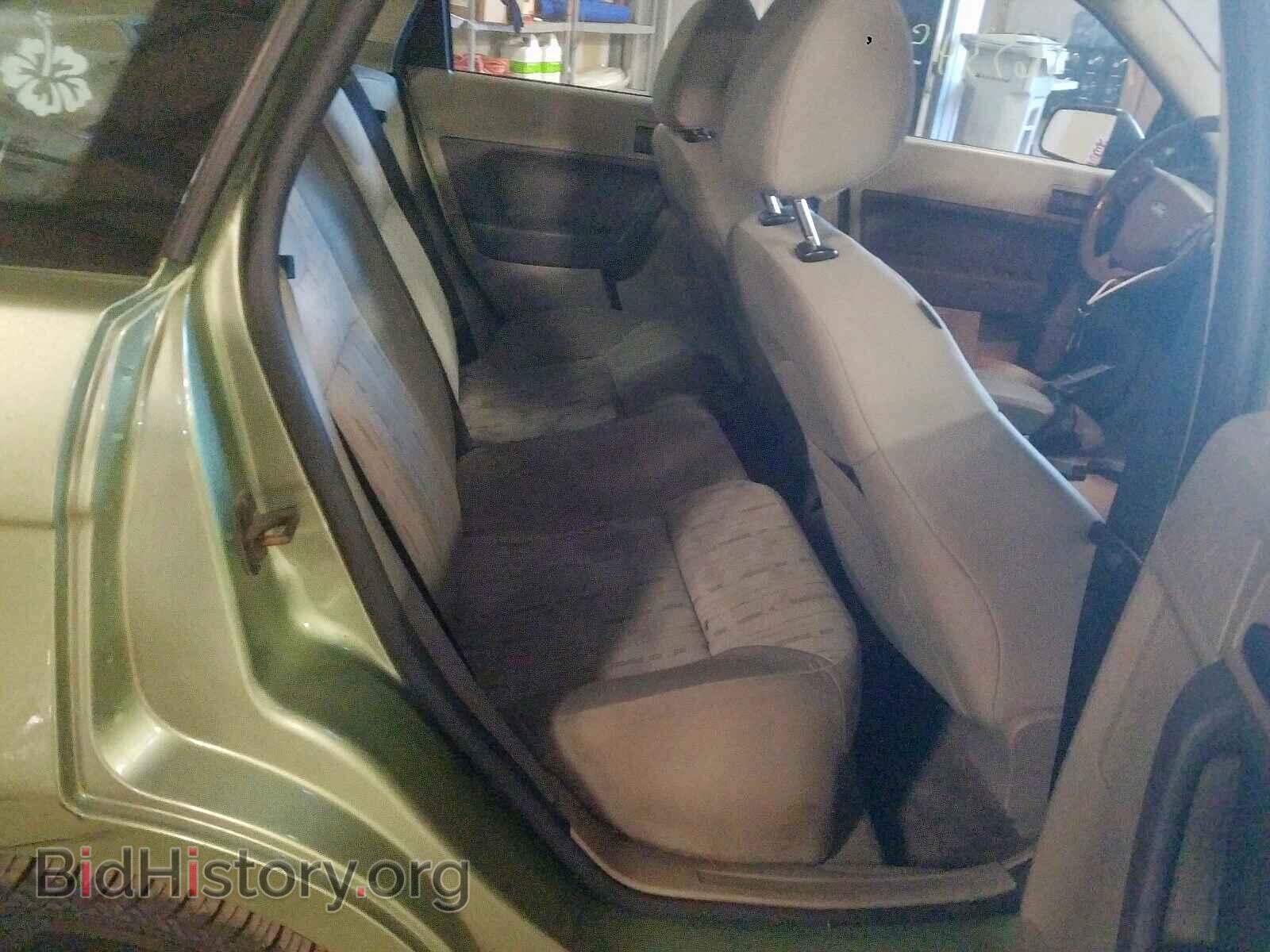 2008 FORD FOCUS - VIN: 1FAHP35N88W185448 - Фото 6