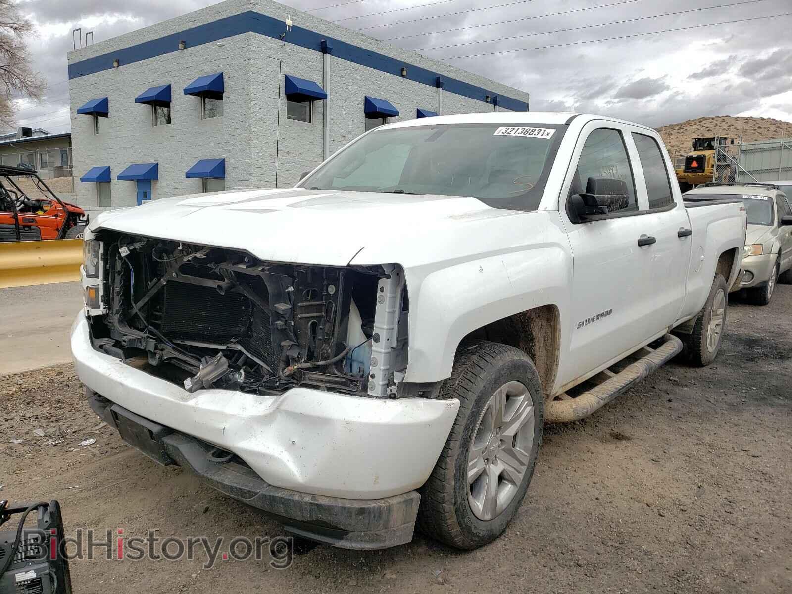 2017 CHEVROLET SILVERADO - VIN: 1GCVKPECXHZ129026 - Фото 2