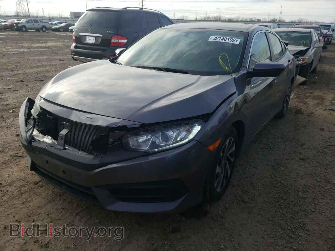 2018 HONDA CIVIC - VIN: 19XFC2F7XJE037566 - Фото 2