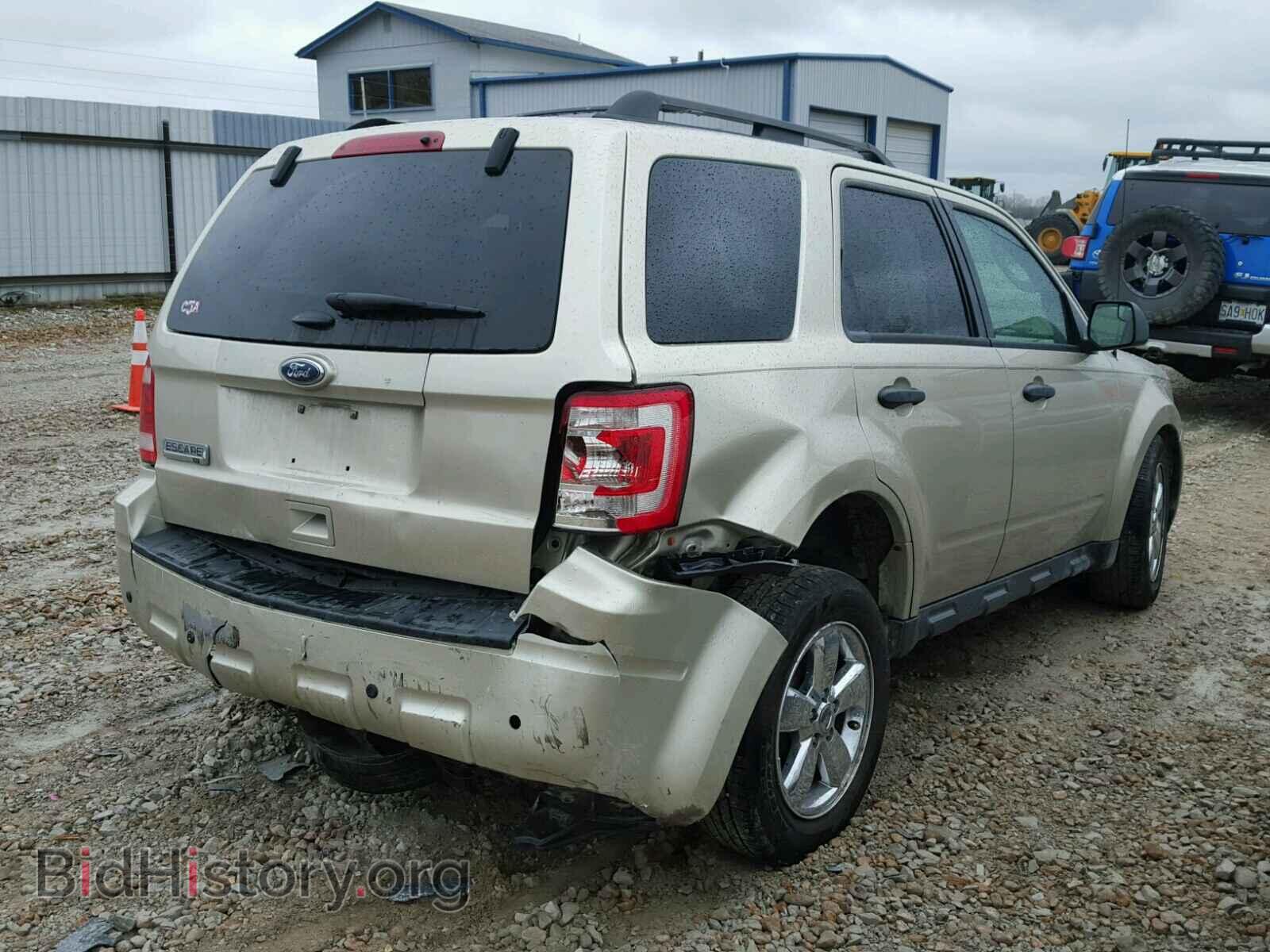 2012 FORD ESCAPE - VIN: 1FMCU0D74CKB62369 - Фото 4