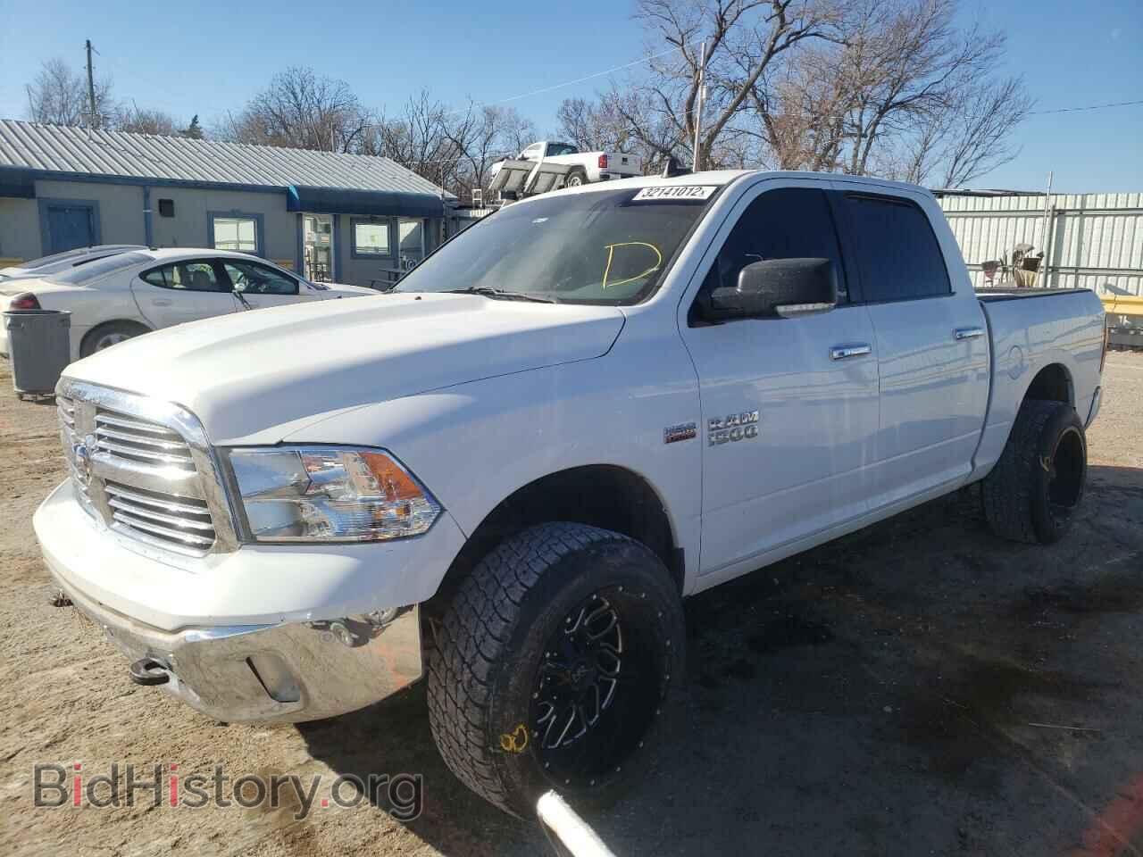 2017 RAM 1500 - VIN: 3C6RR7LT9HG511930 - Фото 2
