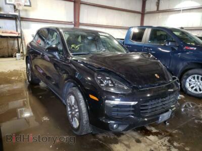 2017 Porsche CAYENNE, black — VIN WP1AA2A28HKA83267, Copart
