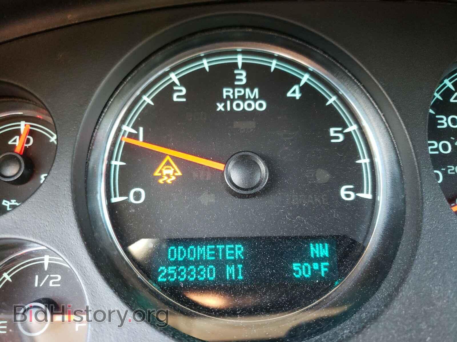 2011 GMC YUKON - VIN: 1GKS1AE03BR106580 - Фото 8