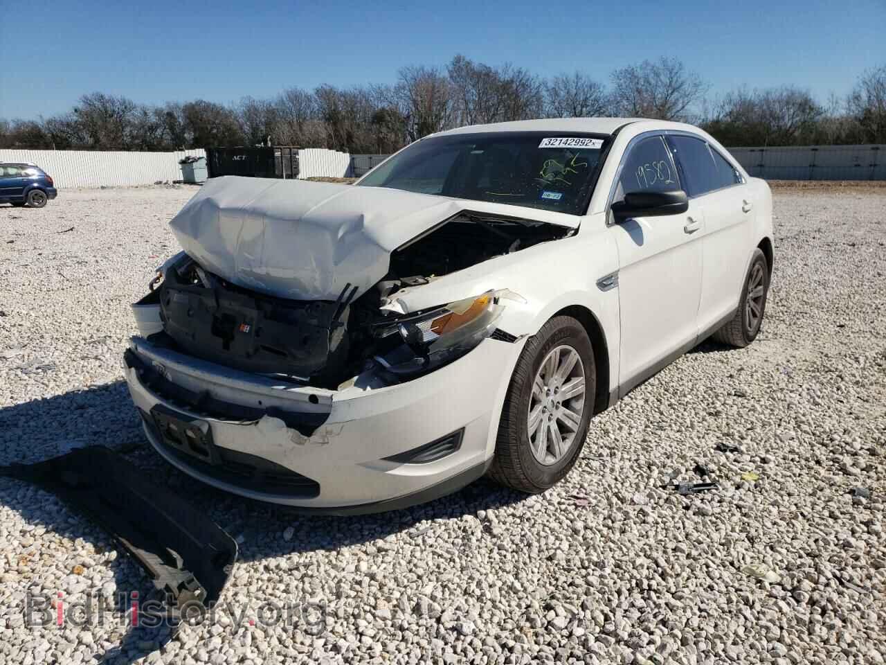 2010 FORD TAURUS - VIN: 1FAHP2DW1AG159195 - Фото 2