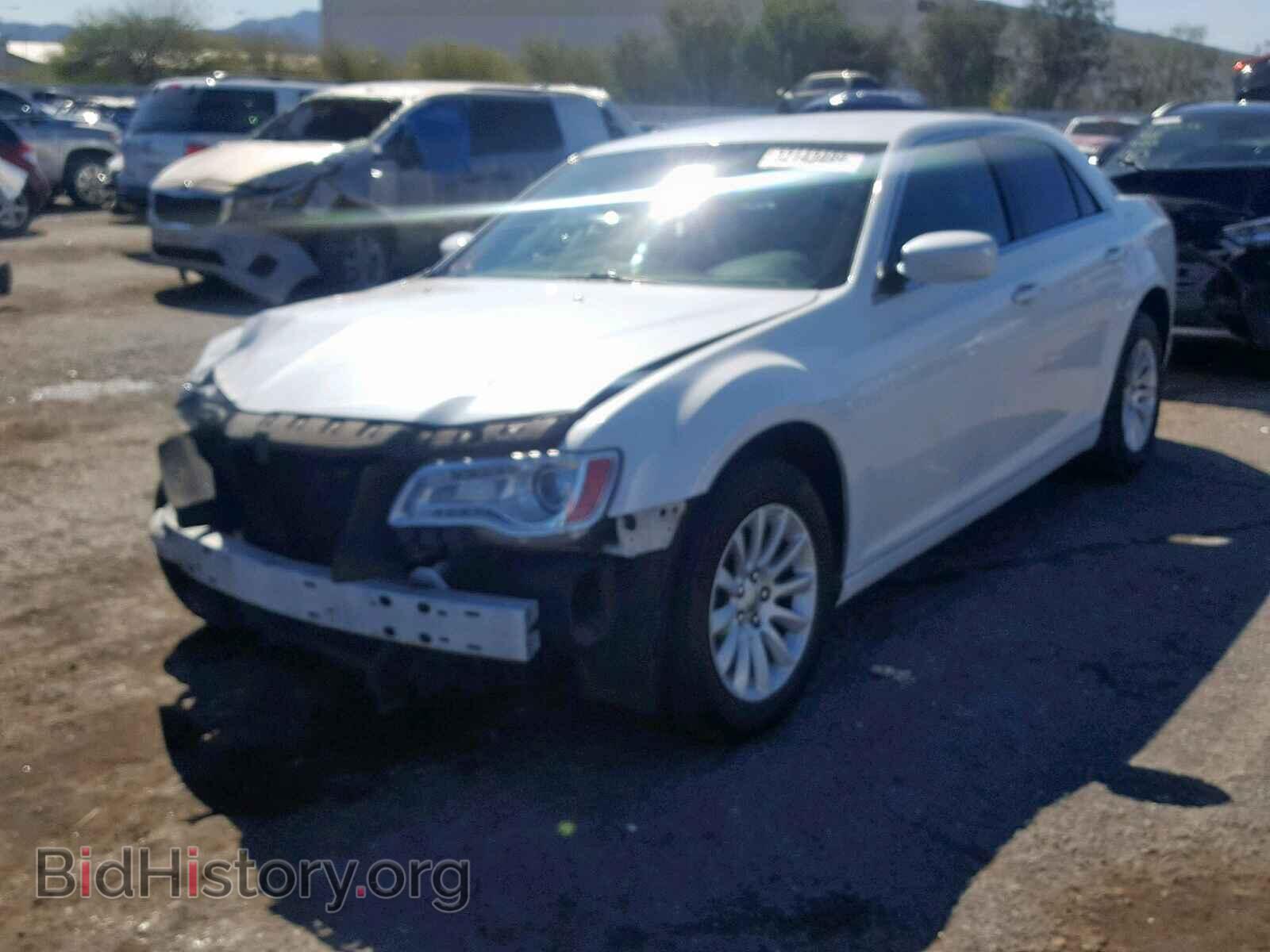 2012 CHRYSLER 300 - VIN: 2C3CCAAG0CH165931 - Фото 2