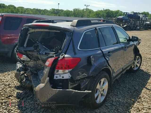 2014 SUBARU OUTBACK - VIN: 4S4BRBLC3E3224445 - Фото 4