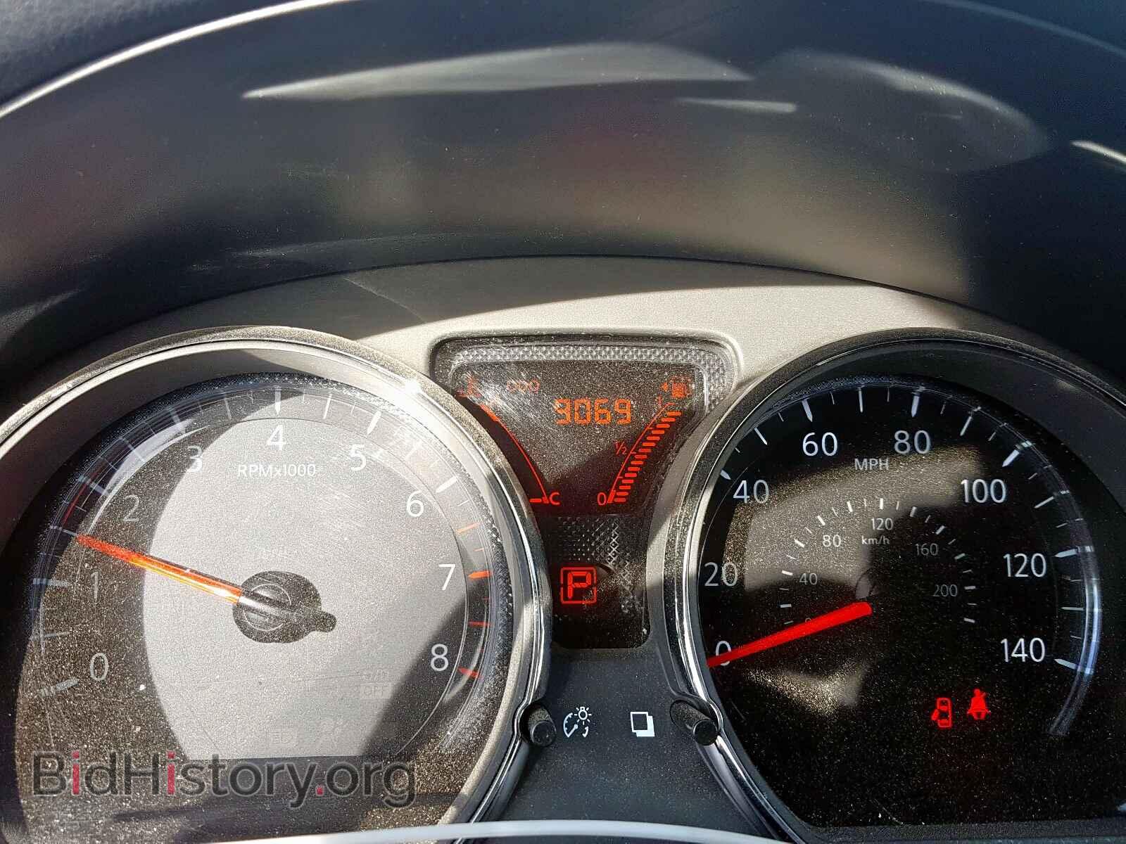 2019 NISSAN VERSA - VIN: 3N1CE2CP0KL357979 - Фото 8