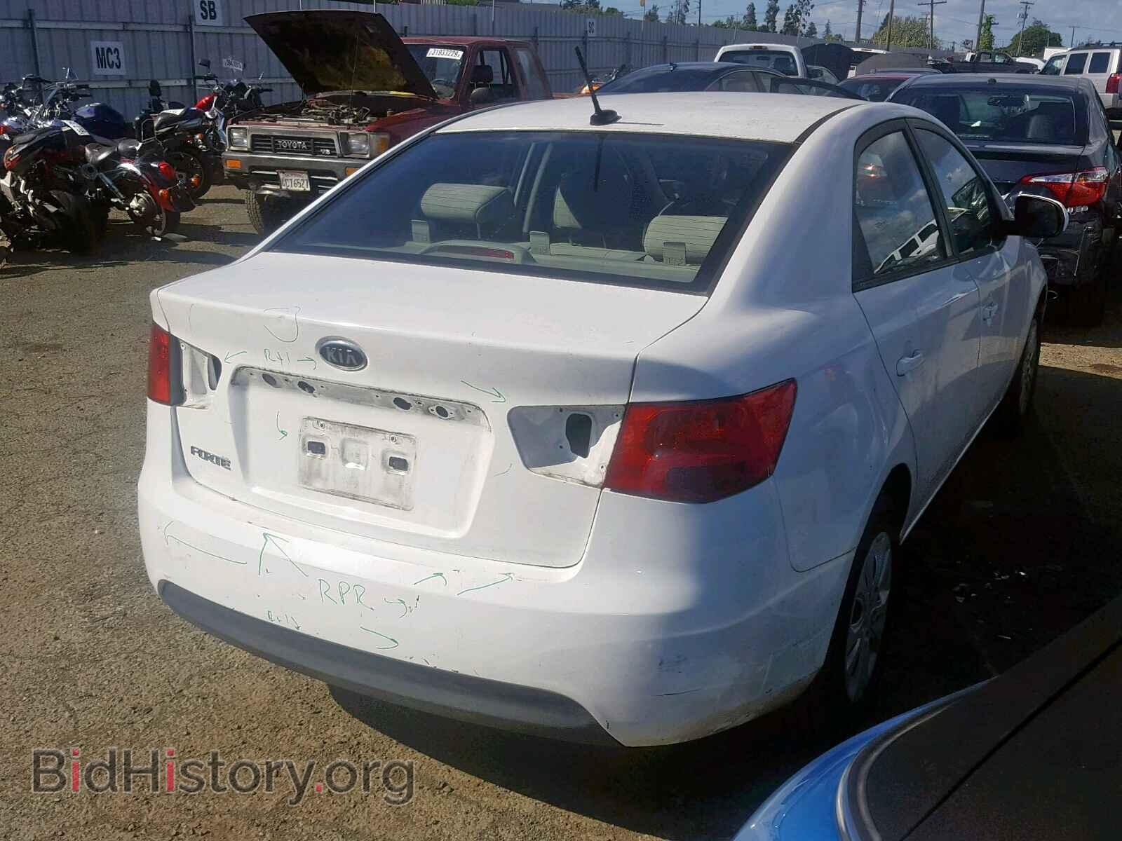 2013 KIA FORTE - VIN: KNAFT4A29D5666840 - Фото 4