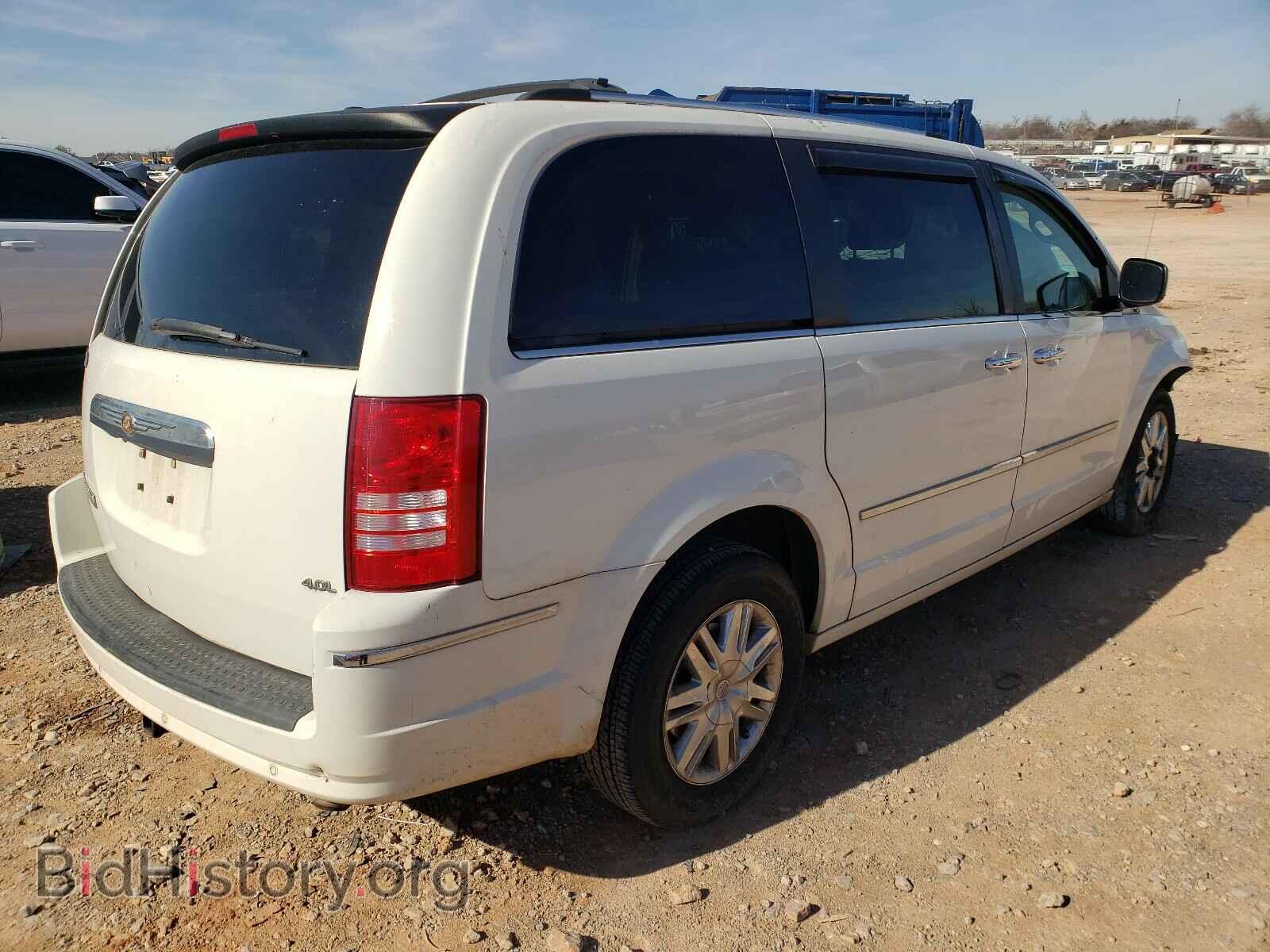 2008 CHRYSLER MINIVAN - VIN: 2A8HR64XX8R690109 - Фото 4