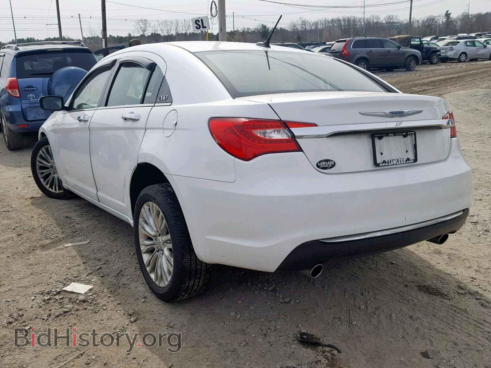 2013 CHRYSLER 200 - VIN: 1C3CCBCG3DN615437 - Photo 3