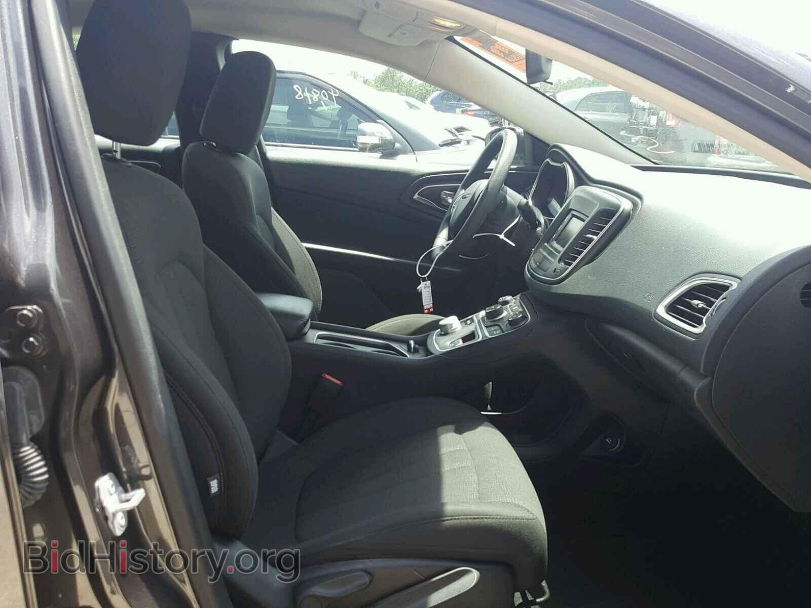 2016 CHRYSLER 200 - VIN: 1C3CCCAB6GN141050 - Фото 5