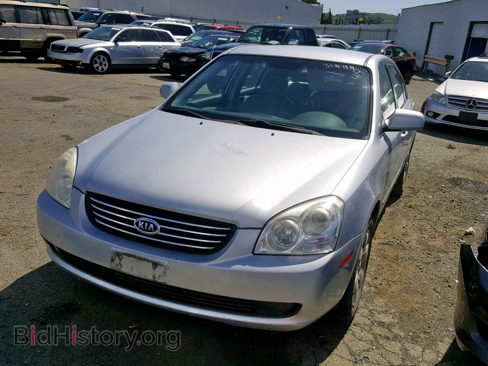 2006 KIA OPTIMA - VIN: KNAGE123865066592 - Фото 2