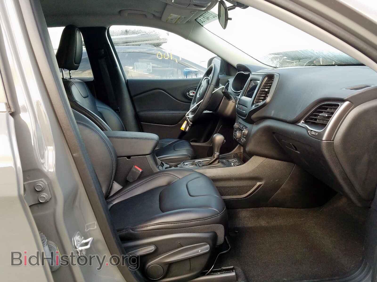 2019 JEEP CHEROKEE - VIN: 1C4PJLLBXKD370524 - Фото 5
