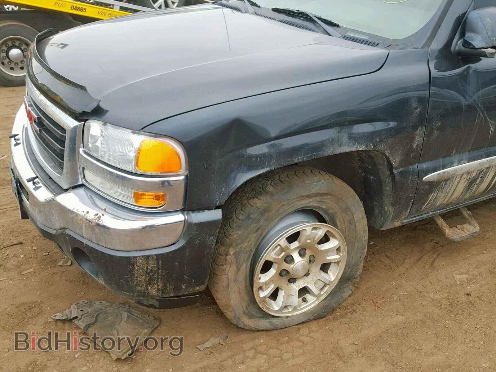 2005 GMC NEW SIERRA - VIN: 1GTEK19BX5E294608 - Фото 9