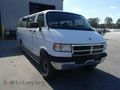 1997 Dodge RAM VAN RAM Wagon, белый — VIN 2B5WB35Z4VK585273, Copart