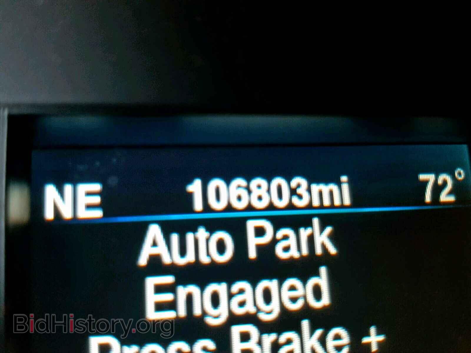 2014 CHRYSLER 300 - VIN: 2C3CCAEG1EH358179 - Фото 2