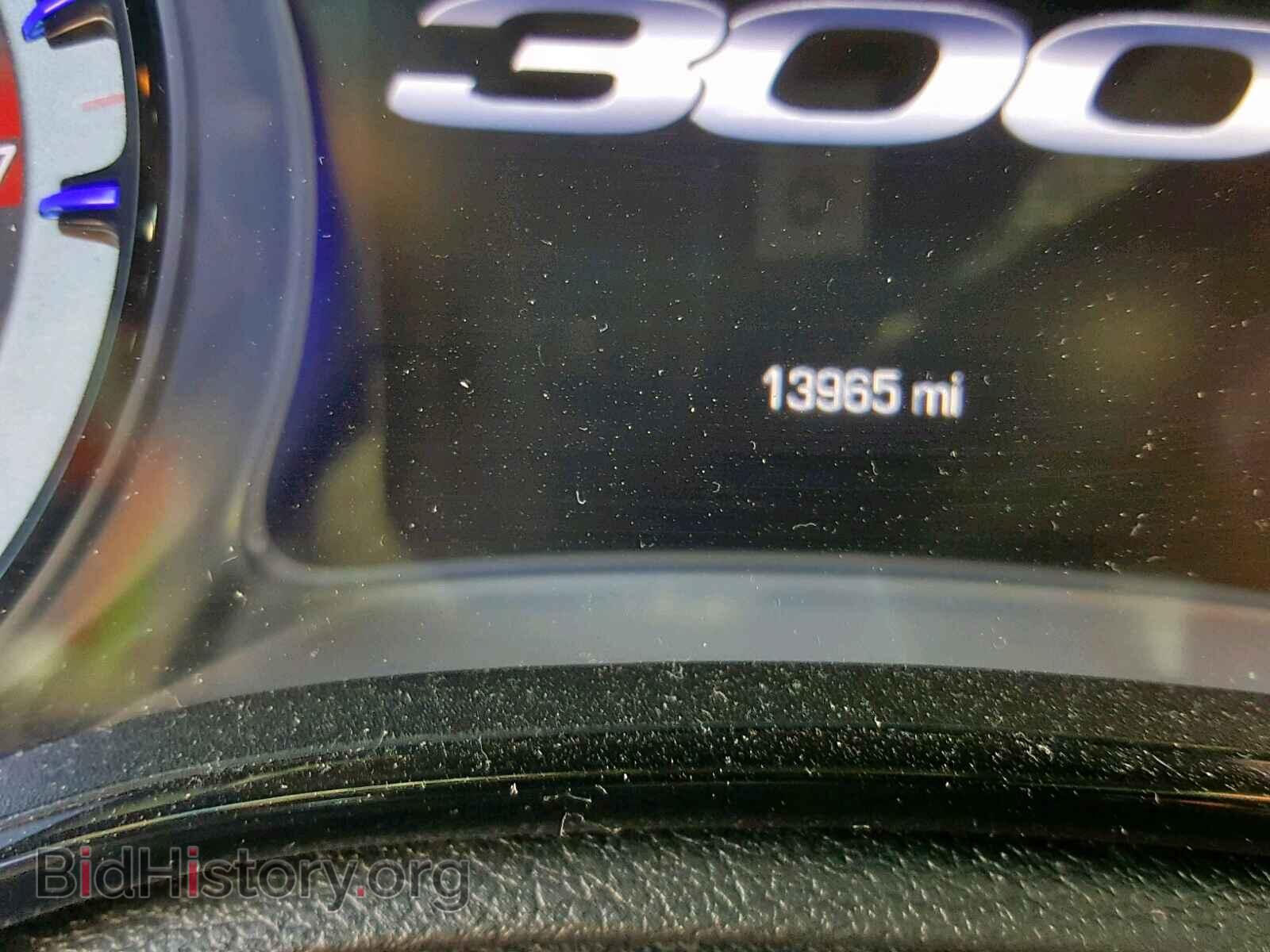 2018 CHRYSLER 300 - VIN: 2C3CCABG2JH240463 - Фото 8