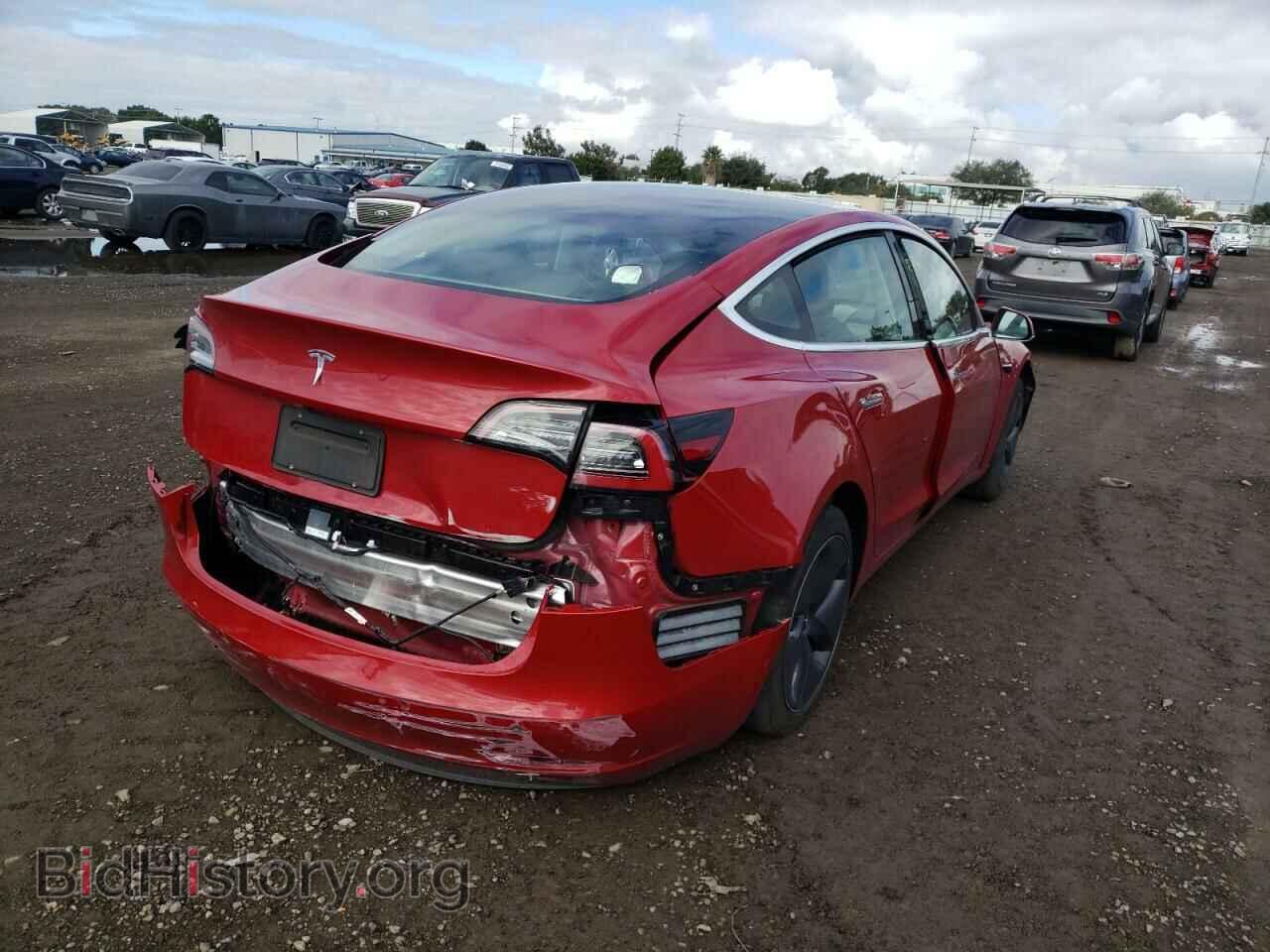 2019 TESLA MODEL 3 - VIN: 5YJ3E1EA1KF464005 - Photo 4
