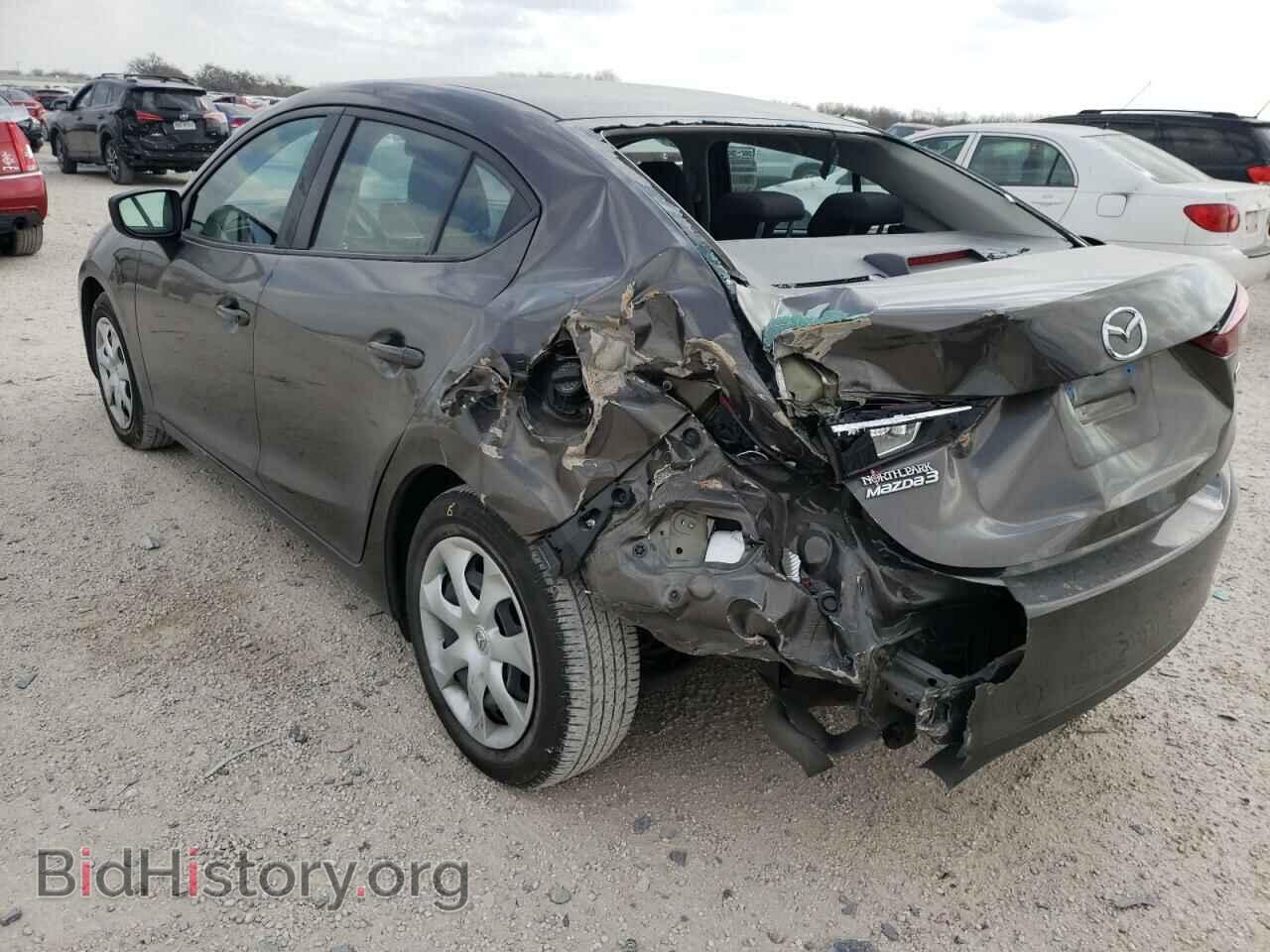 2018 MAZDA 3 - VIN: 3MZBN1U70JM165985 - Фото 3