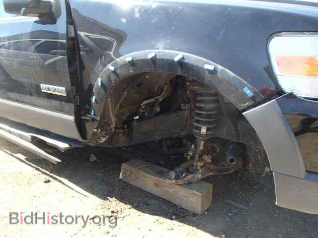 2006 FORD EXPLORER - VIN: 1FMEU73E26ZA27694 - Фото 9