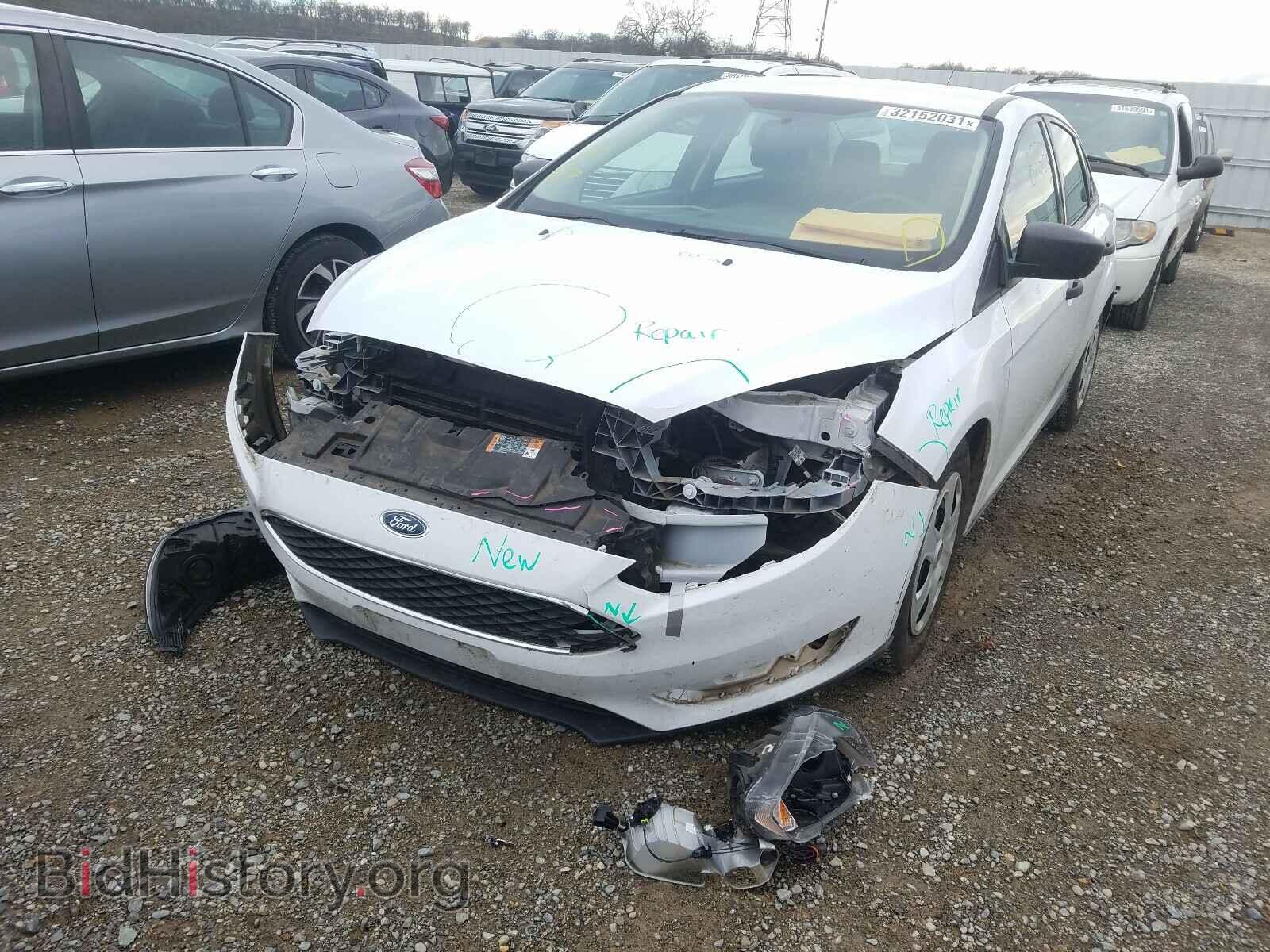 2016 FORD FOCUS - VIN: 1FADP3E2XGL203596 - Фото 2