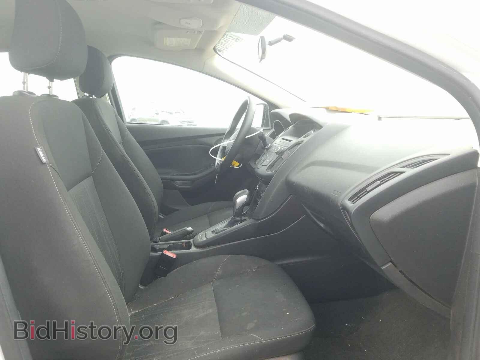 2016 FORD FOCUS - VIN: 1FADP3E2XGL203596 - Фото 5