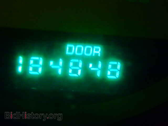 2000 DODGE NEON - VIN: 1B3ES46C2YD523664 - Фото 8