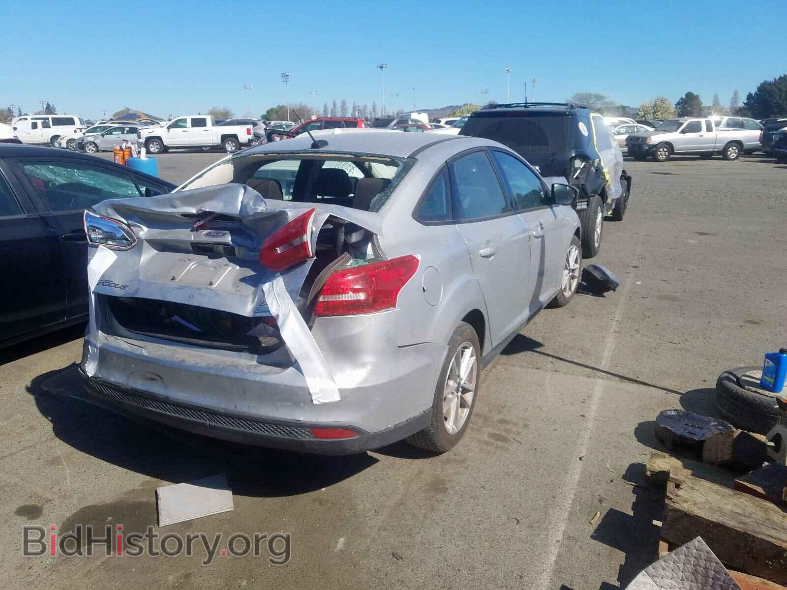 2018 FORD FOCUS - VIN: 1FADP3FE1JL279174 - Фото 4
