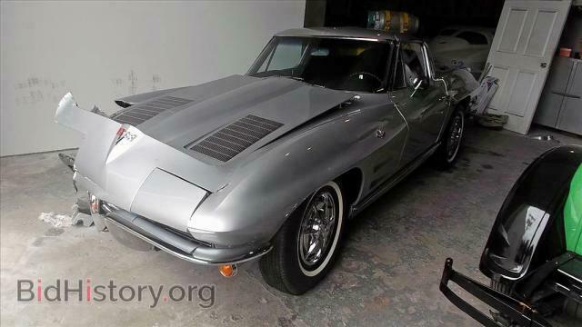 Фотография  - CHEVROLET CORVETTE 1963