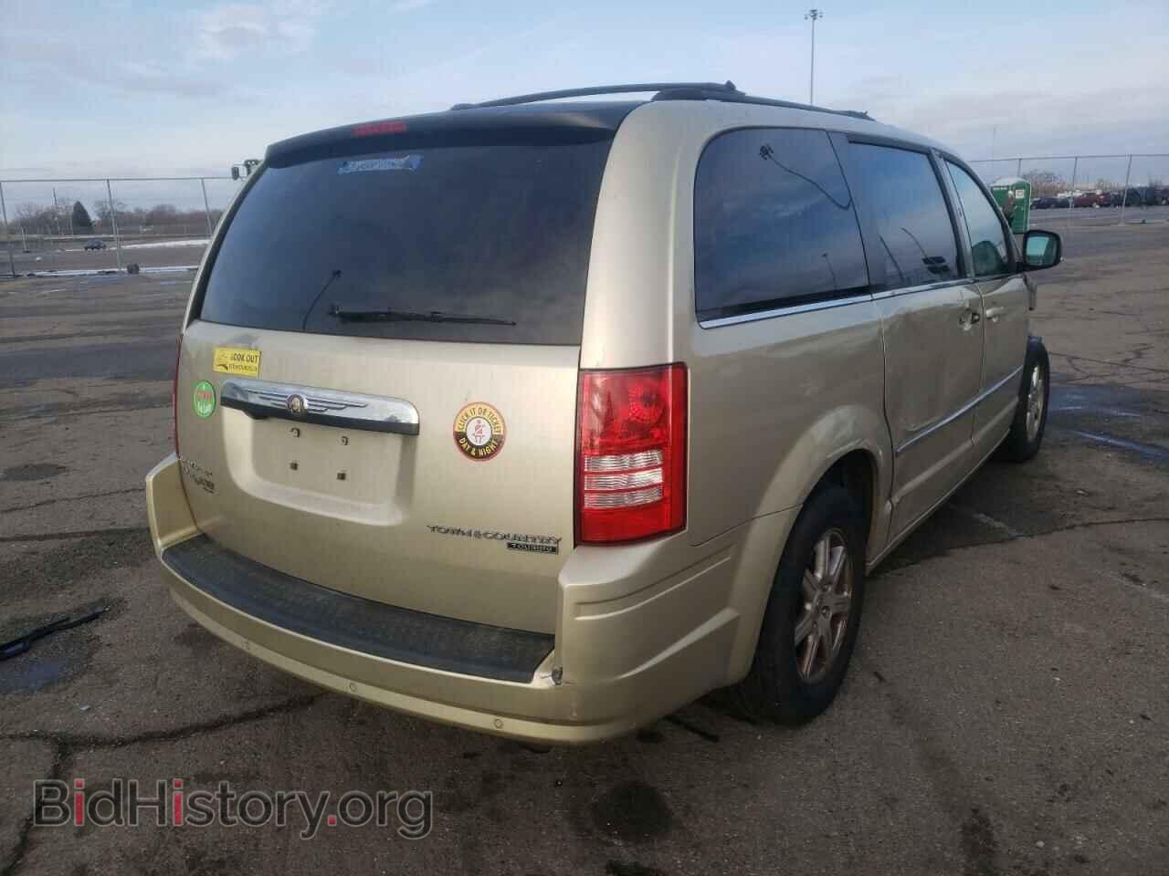 2010 CHRYSLER MINIVAN - VIN: 2A4RR8DX5AR427498 - Фото 4